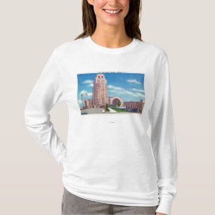 Exterior View of the NY Central Terminal Bldg T-Shirt
