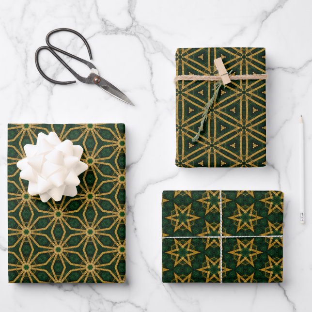 Extravagant Emerald Green and Gold Christmas Wrapping Paper Sheets (Front)