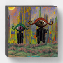 Eyes leaving the city on foot