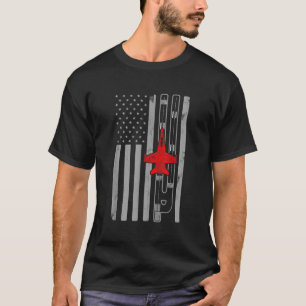 F18 Hornet Fighter Jet Airplane American Flag Runw T-Shirt