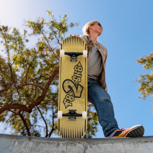 F8 2 SK8 gld lf  Skateboard