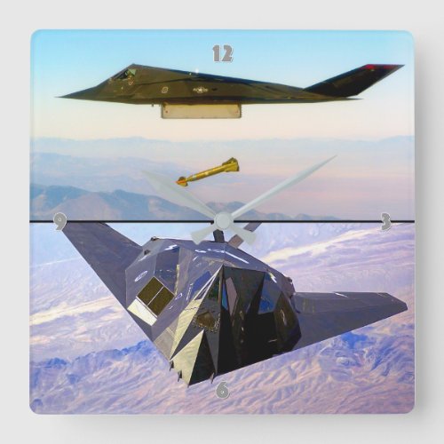 F_117 NIGHTHAWK SQUARE WALL CLOCK
