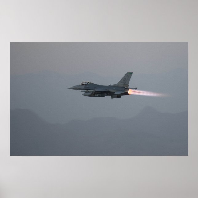 F-16 Fighting Falcon Poster (Front)