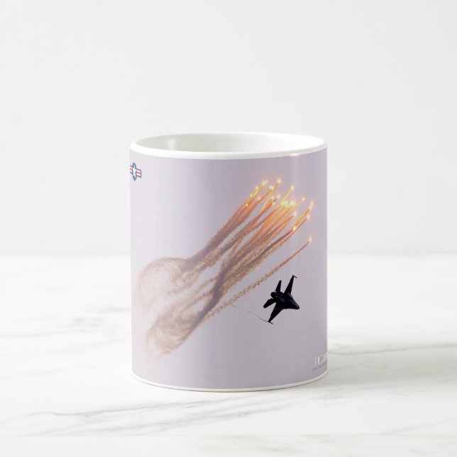 F-16C VIPER COFFEE MUG (Center)