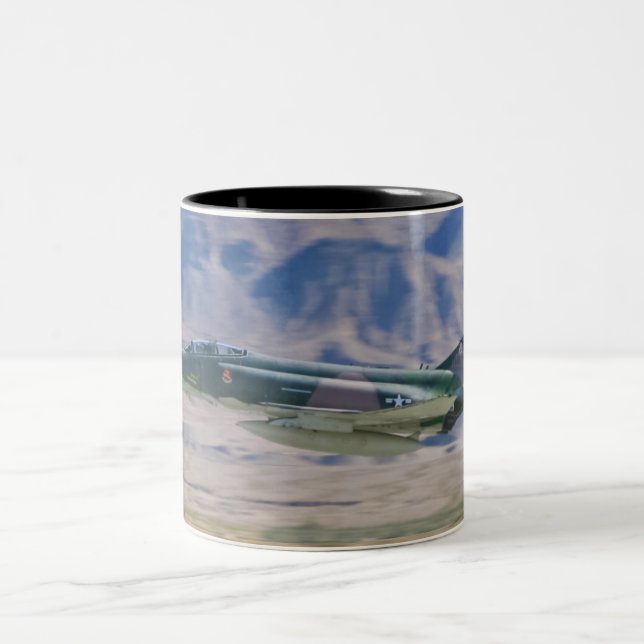 F-4 Phantom II Low Pass mug (Center)