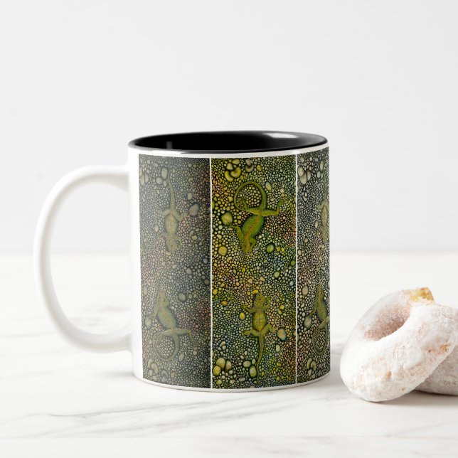 Face Off of the Lizards Pattern Two-Tone Coffee Mug (With Donut)