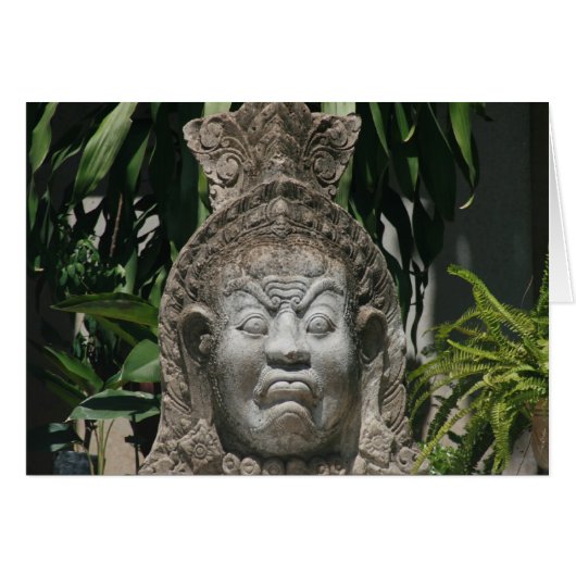face statue (Front Horizontal)