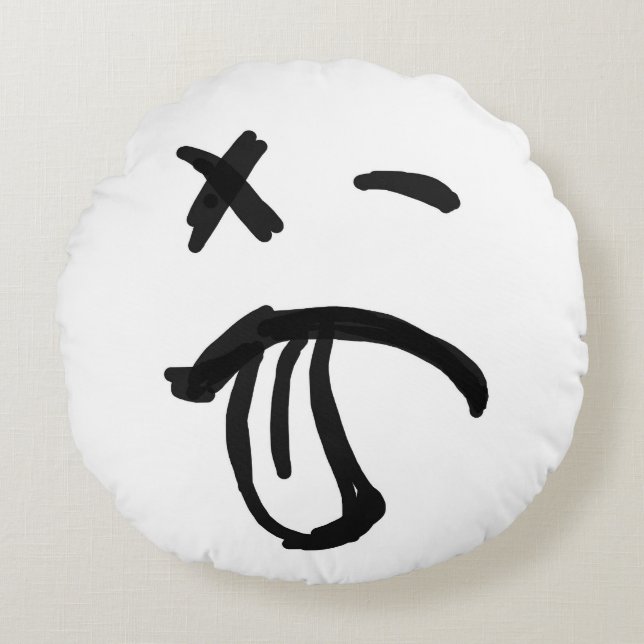 Face with Black Eye and Tongue Sticking Out Round Pillow (Front)
