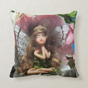Faeries and Lillies (Fairy Pillow 5)