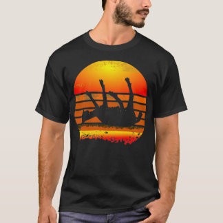 Fainting Goat Sunset Retro Vintage Design T-Shirt
