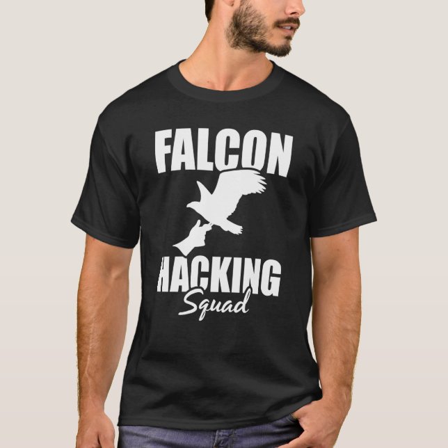 Falconer Falcon Hunter Falconer Tracker Duck Hunte T-Shirt (Front)