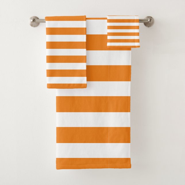 Fall Color Pumpkin Spice & White Striped Bath Towel Set (Insitu)