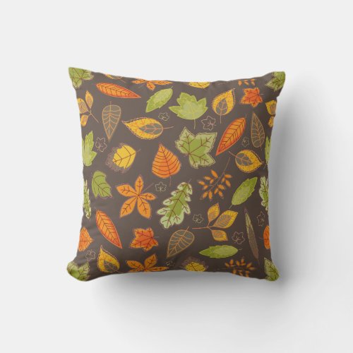 Fall Leaves Pattern orange brown Throw Pillow