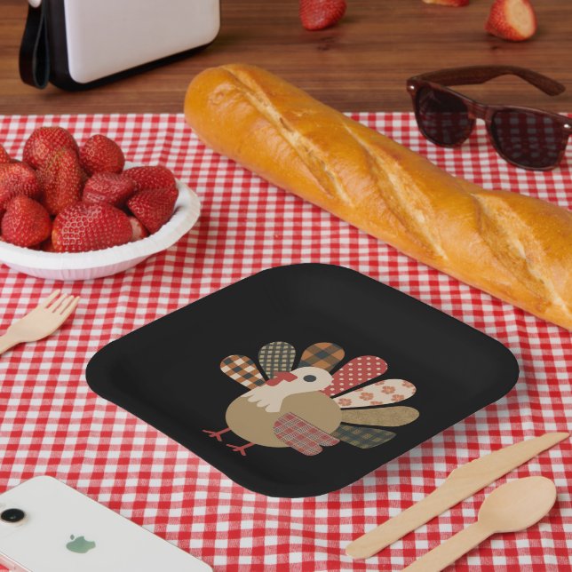 Fall Patchwork QuiltedTurkey Thanksgiving Paper Plates (Picnic)