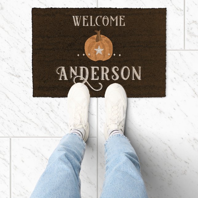 Fall Pumpkin Family Name Welcome Mat (Insitu)