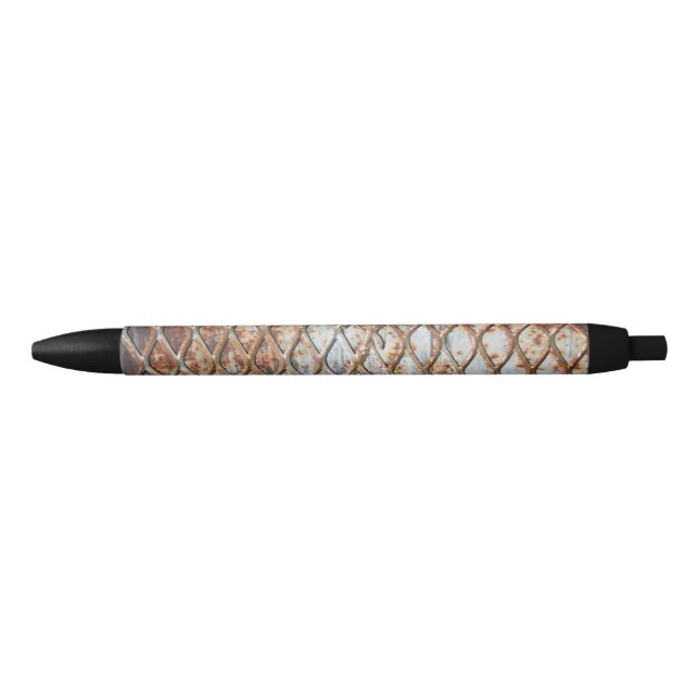 Falln Rusty Grate Pen (Front)