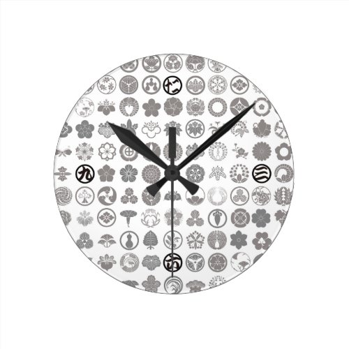 [Family Crests] Flowers and Plants White Round Clocks