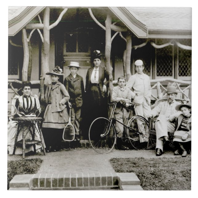 Family Group, c.1900 (b/w photo) Tile (Front)