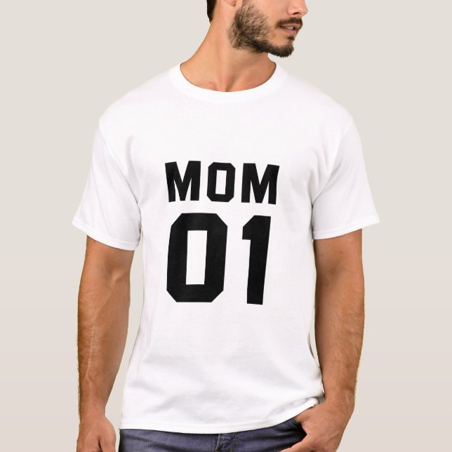 Family - mom 01 T-Shirt (Front)