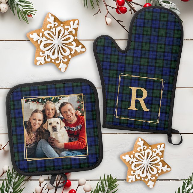 Family Photo Custom Modern Elegant Christmas Plaid Oven Mitt & Pot Holder Set (Creator Uploaded)