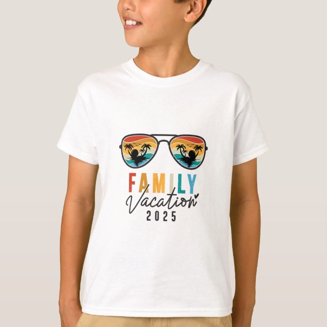 Family Vacation 2025 Beach Summer Men Women Kids M T-Shirt (Front)