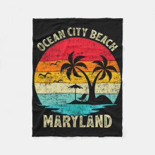 Family Vacation Vintage Retro Maryland Ocean City Fleece Blanket