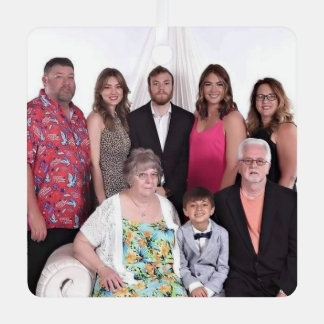 Famiy Metal Ornament