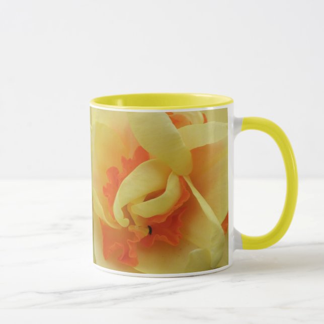 Fancy Daffodil Mug (Right)
