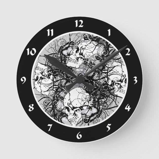 Fantasy Skulls Round Clock (Front)
