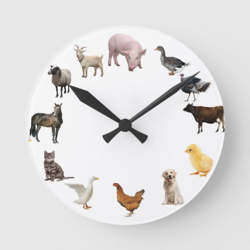 Farm Animals Round Clock