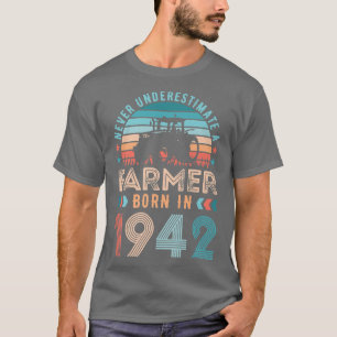 Farmer born in 1942 Farming Gift 80th Birthday  T-Shirt