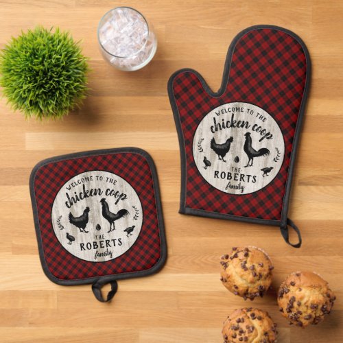 Farmhouse Rustic Plaid Wood Chicken Coop Custom Oven Mitt  Pot Holder Set