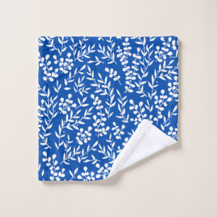 Farmhouse simple floral pattern on blue bath towel set