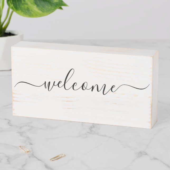 Farmhouse Welcome Wooden Box Sign (In Situ Horizontal)