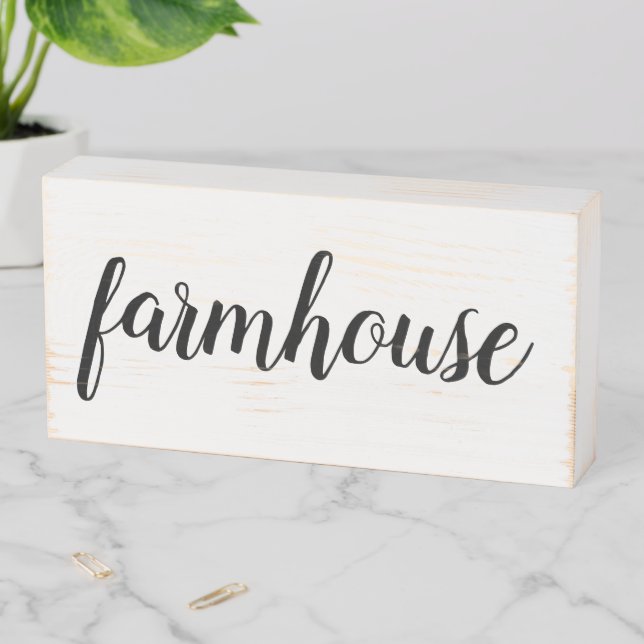 Farmhouse Wood Box Sign (In Situ Horizontal)