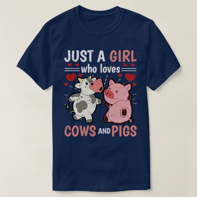 Farming Girls Pig Farmer Women Farm Animal Cow T-Shirt (Design Front)