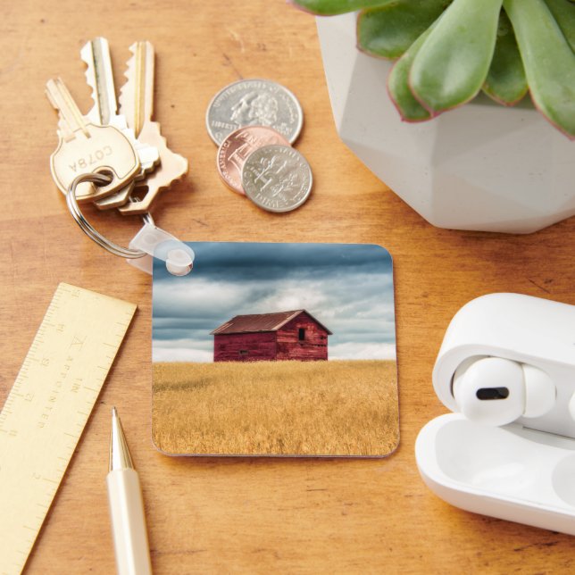 Farms | Old Red Barn Keychain (Desk)