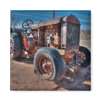 Farms | Rusty Antique Tractor Magnet
