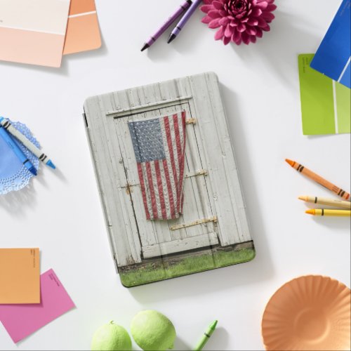 Farms  White Barn Door With American Flag iPad Air Cover