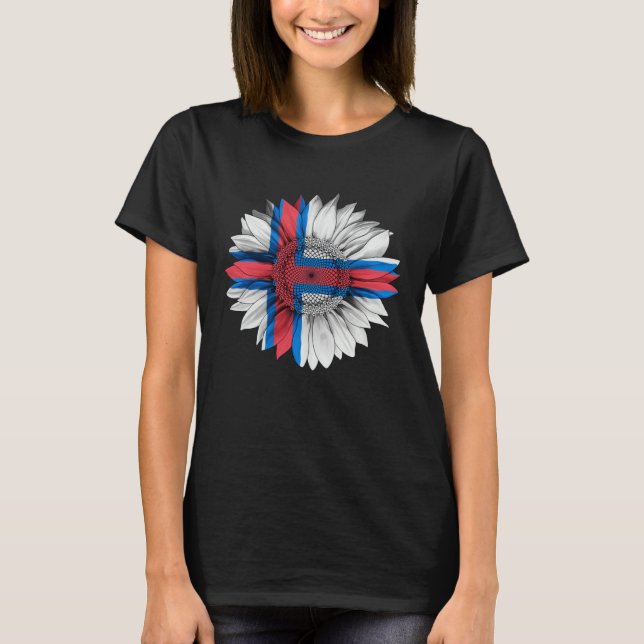 Faroe Islands Flag Sunflower Faroese Roots Proud P T-Shirt (Front)