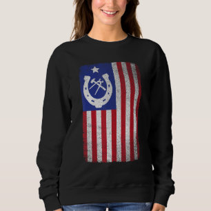Farrier American Flag Horseshoe Horseshoeing Sweatshirt