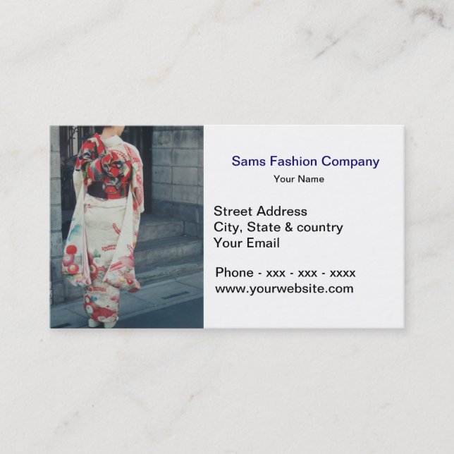 Fashion Clothing Business Card (Front)