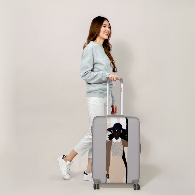Fashion Diva Medium Suitcase (Scale)
