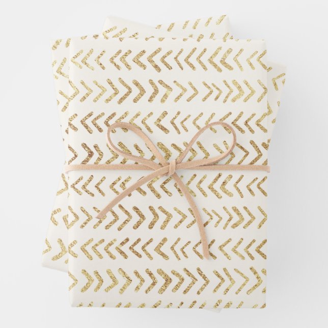 Faux gold arrow pattern wrapping paper sheets (In situ)