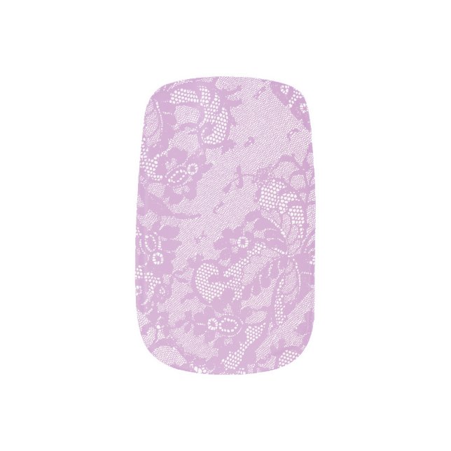 Faux lace minx nail art (Right Thumb)