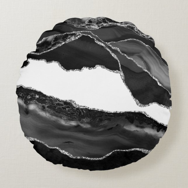 Faux Marbled Agate Black White Trendy Modern Stone Round Pillow (Front)