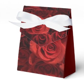 Favor Box Tent Style Red Roses 