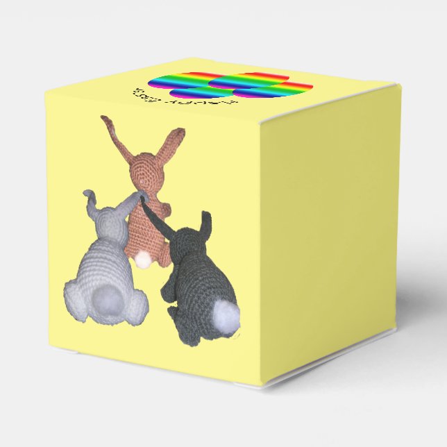 Favor Box - Three Bunnys and Four Eggs (Back Side)