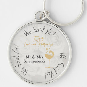 Favors Wedding Classy Chic KeyChain White Gold