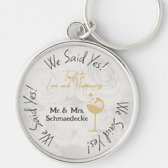 Favors Wedding Classy Chic KeyChain White Gold  (Front)